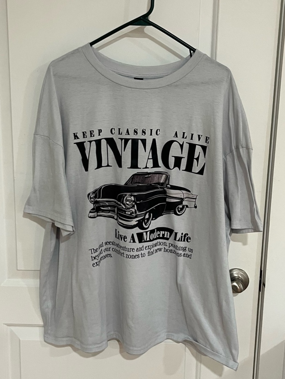 SHEIN Light Gray/Blue Short Sleeve Vintage Graphic Tee